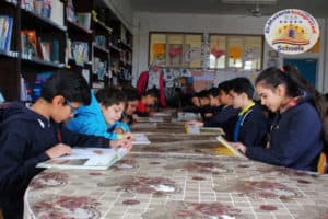 مدرسة المصرية المتكاملة للغات العاشر من رمضان
